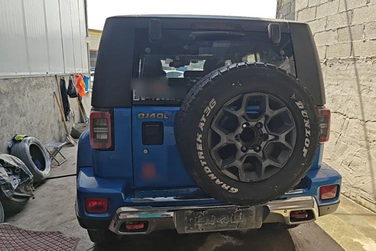 Used BAIC Off-Road BJ40 2018 2.3T Automatic Four-Wheel Drive Ring of the Tower Champion Edition China V Emission Standard Rear