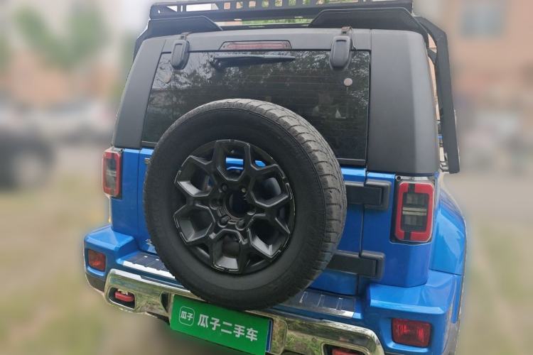 Used BAIC Off-Road BJ40 2018 2.3T Automatic Four-Wheel Drive Ring of the Tower Champion Edition China V Emission Standard Rear