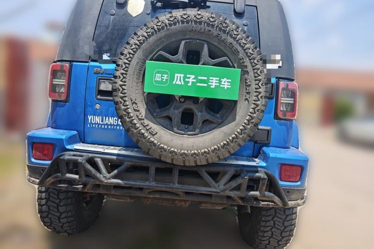 Used BAIC Off-Road BJ40 2018 2.3T Automatic Four-Wheel Drive Ring of the Tower Champion Edition China V Emission Standard Rear