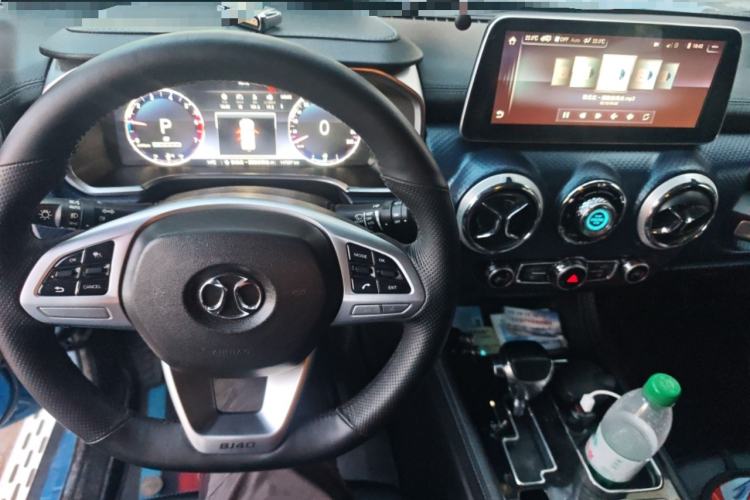 Used BAIC Off-Road BJ40 2018 2.3T Automatic Four-Wheel Drive Ring of the Tower Champion Edition China V Emission Standard Steering Wheel