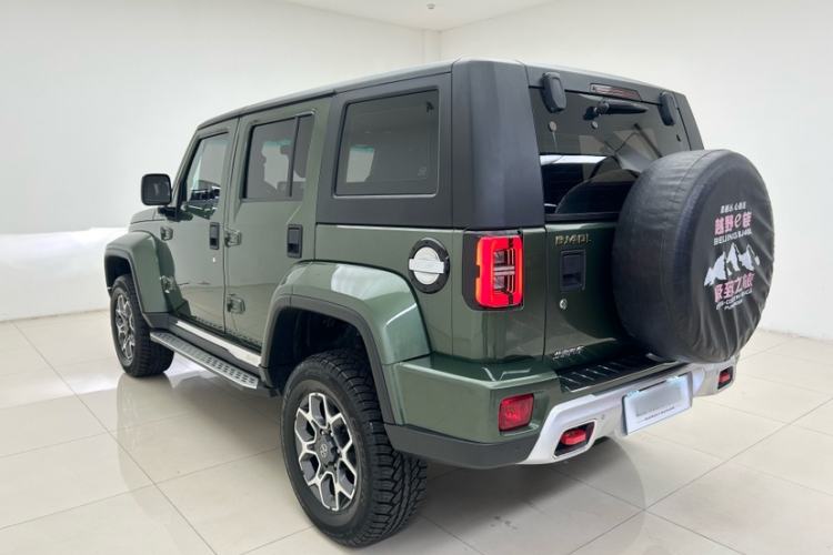 Used BAIC Off-Road BJ40 2018 PLUS 2.3T Automatic Four-Wheel Drive Premium Edition China V Exterior 2
