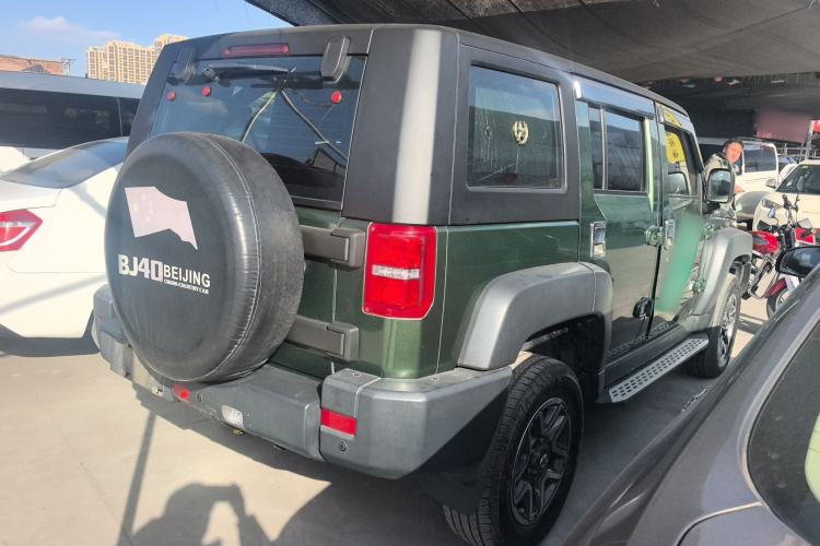 Used BAIC Off-Road BJ40 2018 40L 2.0T Manual Diesel Four-Wheel Drive Prestige Edition Exterior 3