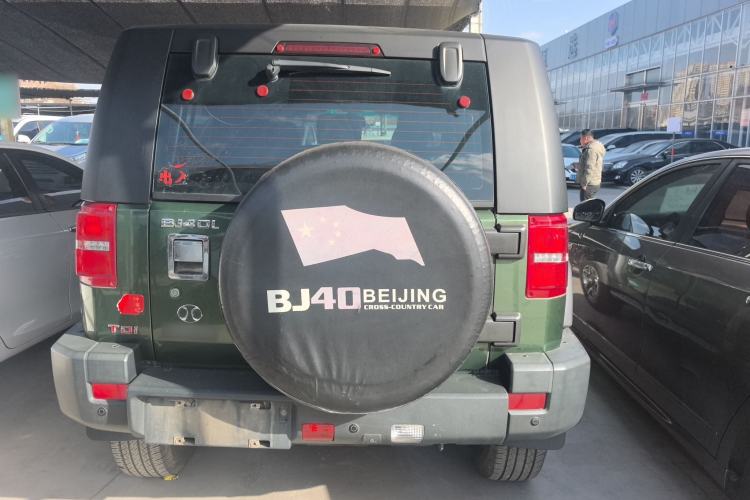 Used BAIC Off-Road BJ40 2018 40L 2.0T Manual Diesel Four-Wheel Drive Prestige Edition Exterior 4