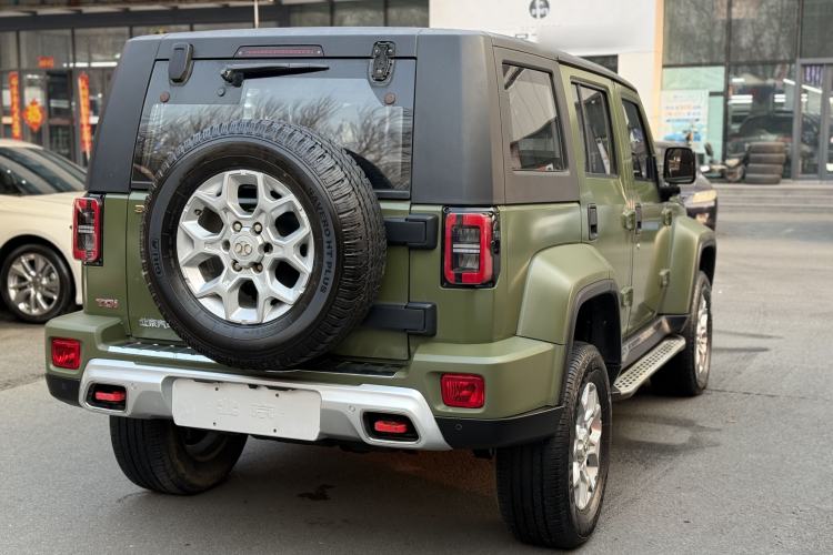 Used BAIC Off-Road BJ40 2018 PLUS 2.0D Manual Four-Wheel Drive Prestige Model China V Emission Standard Exterior 4