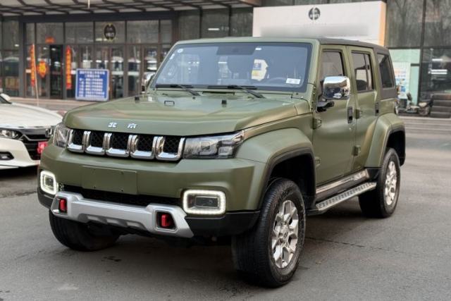 Used BAIC Off-Road BJ40 2018 PLUS 2.0D Manual Four-Wheel Drive Prestige Model China V Emission Standard