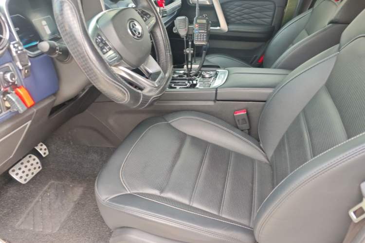 Used BAIC Off-Road BJ40 2018 PLUS 2.3T Automatic Four-Wheel Drive Flagship Version China V Emission Standard Left Front Seat
