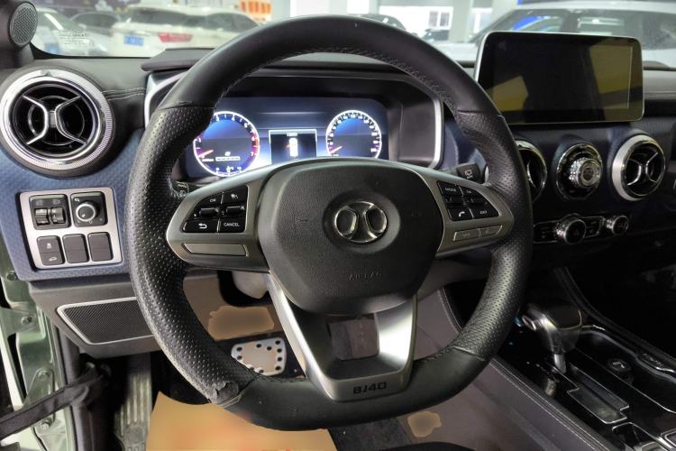 Used BAIC Off-Road BJ40 2018 PLUS 2.3T Automatic Four-Wheel Drive Flagship Version China V Emission Standard Steering Wheel