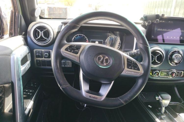 Used BAIC Off-Road BJ40 2018 PLUS 2.3T Automatic Four-Wheel Drive Premium Edition China V Steering Wheel