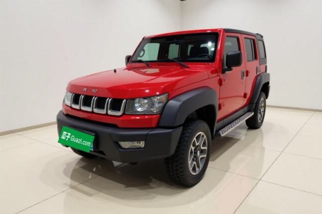 Ojetý BAIC Off-Road BJ40 2018 40L 2.0T Manual Diesel Four-Wheel Drive Prestige Edition