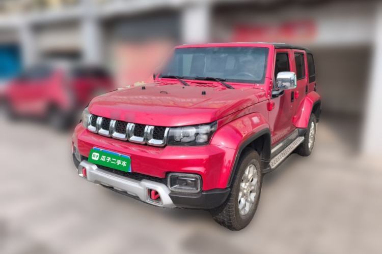 Ojetý BAIC Off-Road BJ40 2018 PLUS 2.0D Manual Four-Wheel Drive Prestige Model China V Emission Standard Guazi used car, China used car export, Used car for sale, Used  cars, Cheapest cars for sale