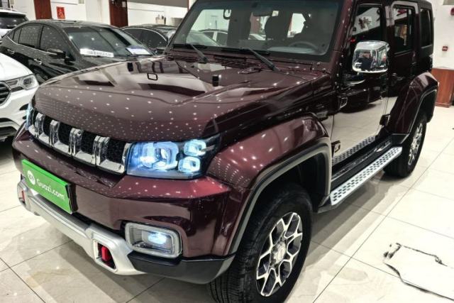 Used BAIC Off-Road BJ40 2018 PLUS 2.0T Manual Four-Wheel Drive Premium Edition China V