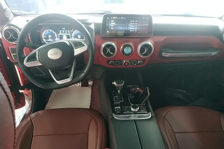 Used BAIC Off-Road BJ40 2018 PLUS 2.3T Automatic Four-Wheel Drive Premium Edition China V Center Console