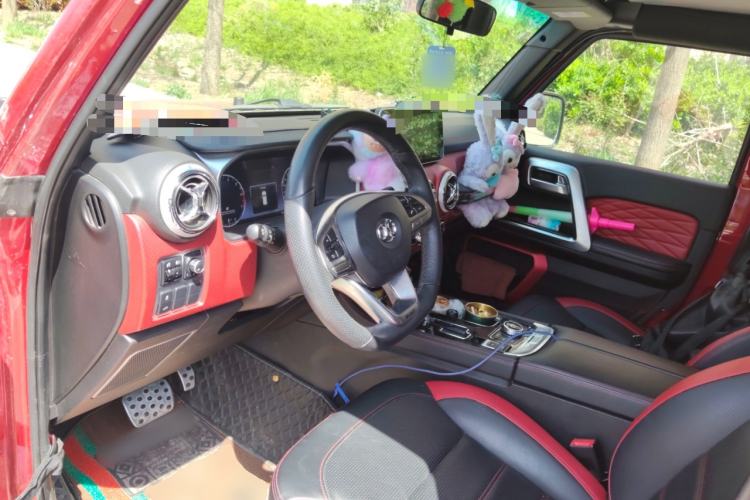 Used BAIC Off-Road BJ40 2018 PLUS 2.3T Automatic Four-Wheel Drive Premium Edition China V Center Console