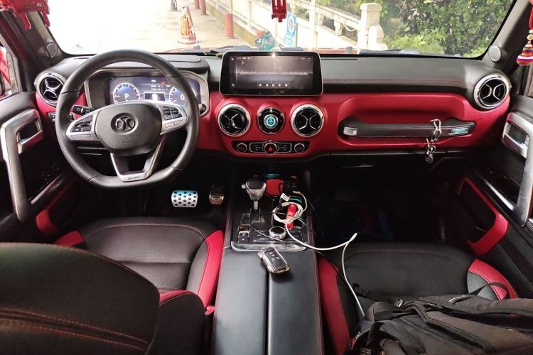 Used BAIC Off-Road BJ40 2018 PLUS 2.3T Automatic Four-Wheel Drive Premium Edition China V Center Console