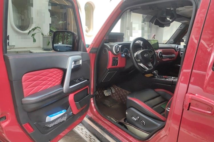 Used BAIC Off-Road BJ40 2018 PLUS 2.3T Automatic Four-Wheel Drive Flagship Version China V Emission Standard Driver Seat