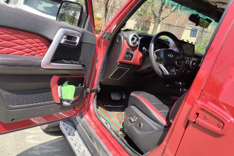 Used BAIC Off-Road BJ40 2018 PLUS 2.3T Automatic Four-Wheel Drive Premium Edition China V Driver Seat
