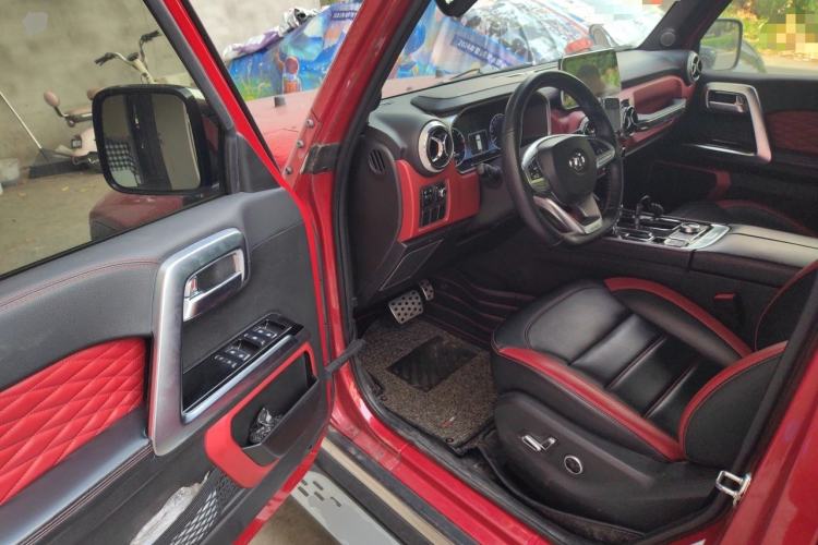 Used BAIC Off-Road BJ40 2018 PLUS 2.0T Automatic Four-Wheel Drive Urban Hunter Edition Driver Seat