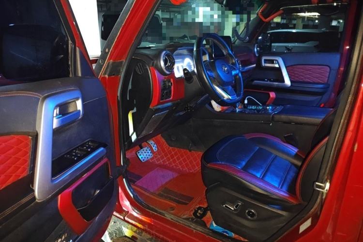 Used BAIC Off-Road BJ40 2018 PLUS 2.3T Automatic Four-Wheel Drive Flagship Version China V Emission Standard Driver Seat