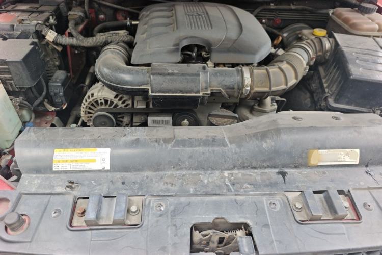 Used BAIC Off-Road BJ40 2018 40L 2.0T Manual Diesel Four-Wheel Drive Prestige Edition Engine Bay