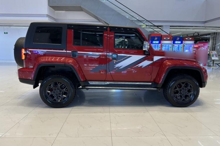 Used BAIC Off-Road BJ40 2018 2.3T Automatic Four-Wheel Drive Ring of the Tower Champion Edition China V Emission Standard Exterior 2