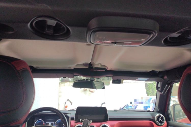 Used BAIC Off-Road BJ40 2018 PLUS 2.0T Automatic Four-Wheel Drive Urban Hunter Edition Headliner