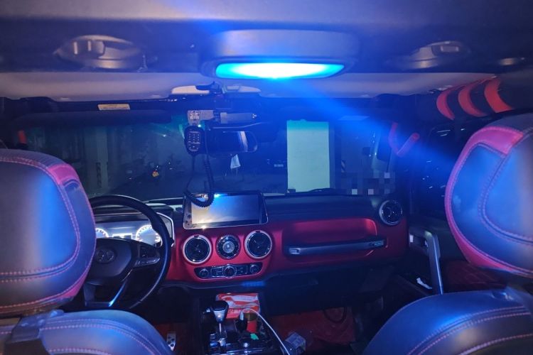 Used BAIC Off-Road BJ40 2018 PLUS 2.3T Automatic Four-Wheel Drive Flagship Version China V Emission Standard Headliner