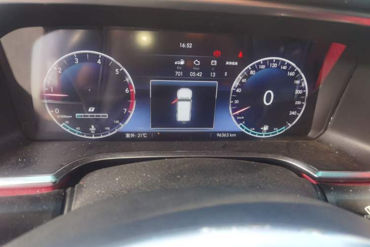 Used BAIC Off-Road BJ40 2018 PLUS 2.0T Manual Four-Wheel Drive Premium Edition China V Instrument Cluster