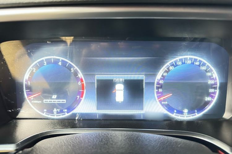 Used BAIC Off-Road BJ40 2018 PLUS 2.3T Automatic Four-Wheel Drive Flagship Version China V Emission Standard Instrument Cluster