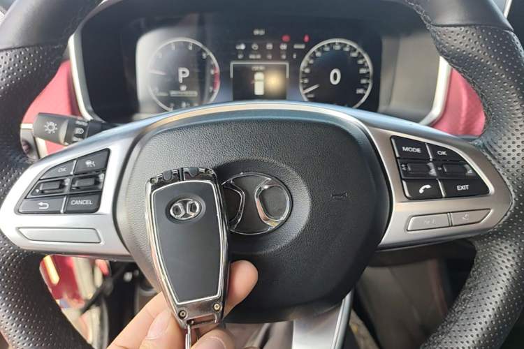 Used BAIC Off-Road BJ40 2018 PLUS 2.3T Automatic Four-Wheel Drive Flagship Version China V Emission Standard Interior 1