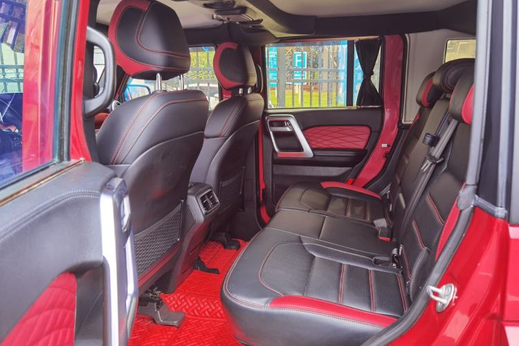 Used BAIC Off-Road BJ40 2018 PLUS 2.3T Automatic Four-Wheel Drive Flagship Version China V Emission Standard Interior 2