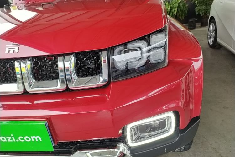 Used BAIC Off-Road BJ40 2018 PLUS 2.3T Automatic Four-Wheel Drive Flagship Version China V Emission Standard Left Front Headlight