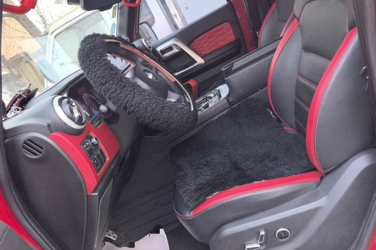 Used BAIC Off-Road BJ40 2018 PLUS 2.3T Automatic Four-Wheel Drive Flagship Version China V Emission Standard Left Front Seat