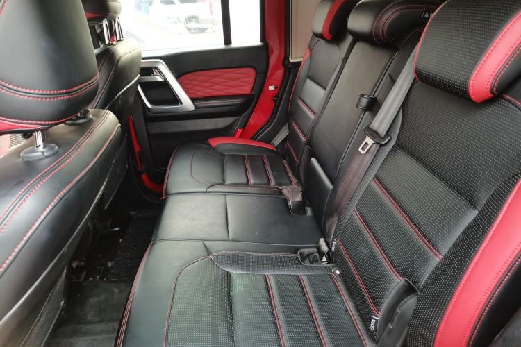 Used BAIC Off-Road BJ40 2018 PLUS 2.3T Automatic Four-Wheel Drive Flagship Version China V Emission Standard Left Rear Seat
