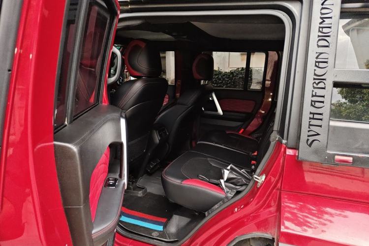 Used BAIC Off-Road BJ40 2018 PLUS 2.3T Automatic Four-Wheel Drive Premium Edition China V Left Rear Seat
