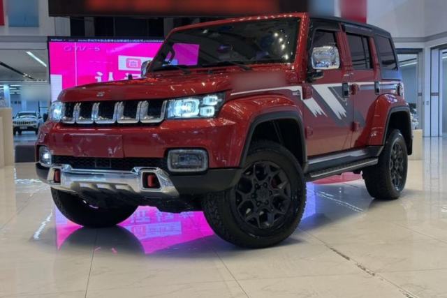 Used BAIC Off-Road BJ40 2018 2.3T Automatic Four-Wheel Drive Ring of the Tower Champion Edition China V Emission Standard