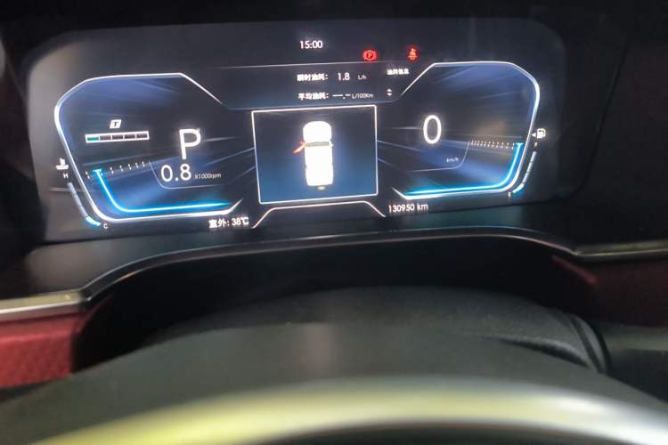 Used BAIC Off-Road BJ40 2018 PLUS 2.3T Automatic Four-Wheel Drive Flagship Version China V Emission Standard Odometer Close Up