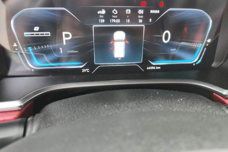 Used BAIC Off-Road BJ40 2018 PLUS 2.3T Automatic Four-Wheel Drive Flagship Version China V Emission Standard Odometer Close Up