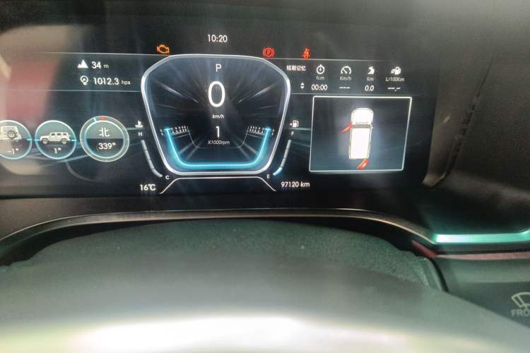 Used BAIC Off-Road BJ40 2018 PLUS 2.3T Automatic Four-Wheel Drive Premium Edition China V Odometer Close Up