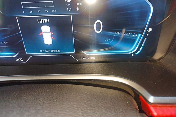 Used BAIC Off-Road BJ40 2018 PLUS 2.3T Automatic Four-Wheel Drive Flagship Version China V Emission Standard Odometer Close Up