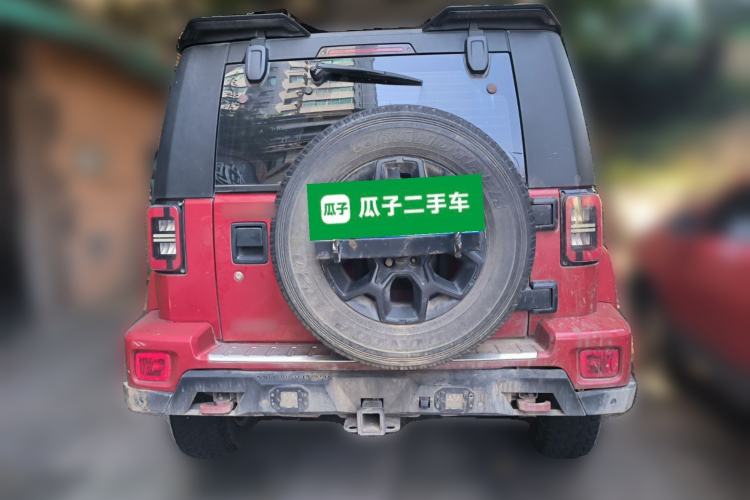 Used BAIC Off-Road BJ40 2018 PLUS 2.3T Automatic Four-Wheel Drive Flagship Version China V Emission Standard Rear
