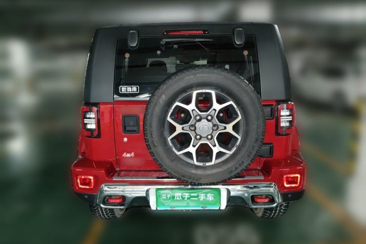Used BAIC Off-Road BJ40 2018 PLUS 2.3T Automatic Four-Wheel Drive Flagship Version China V Emission Standard Rear