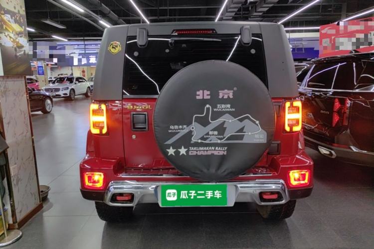 Used BAIC Off-Road BJ40 2018 2.3T Automatic Four-Wheel Drive Ring of the Tower Champion Edition China V Emission Standard Rear