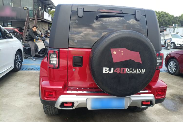 Used BAIC Off-Road BJ40 2018 PLUS 2.0T Manual Four-Wheel Drive Prestige Edition China V Rear