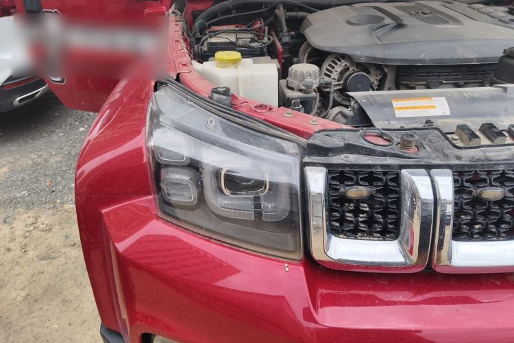 Used BAIC Off-Road BJ40 2018 PLUS 2.3T Automatic Four-Wheel Drive Premium Edition China V Right Front Headlight