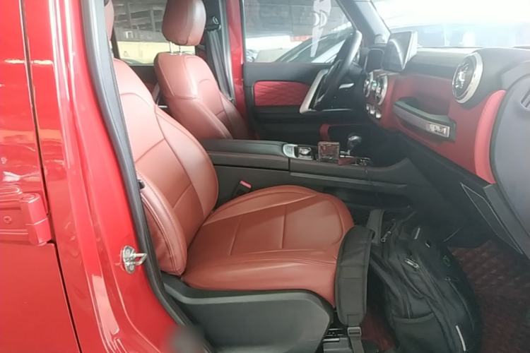 Used BAIC Off-Road BJ40 2018 PLUS 2.3T Automatic Four-Wheel Drive Premium Edition China V Right Front Seat