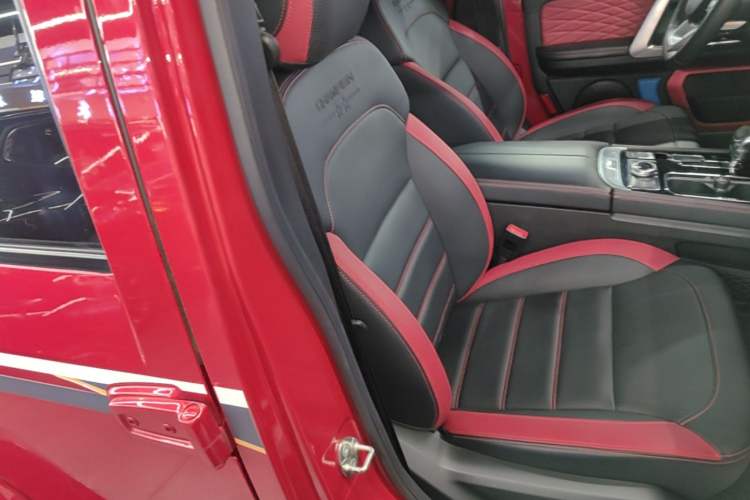Used BAIC Off-Road BJ40 2018 2.3T Automatic Four-Wheel Drive Ring of the Tower Champion Edition China V Emission Standard Right Front Seat