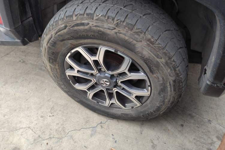 Used BAIC Off-Road BJ40 2018 PLUS 2.0T Automatic Four-Wheel Drive Urban Hunter Edition Right Front Wheel Hub