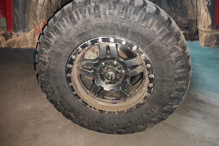 Used BAIC Off-Road BJ40 2018 PLUS 2.3T Automatic Four-Wheel Drive Flagship Version China V Emission Standard Right Front Wheel Hub