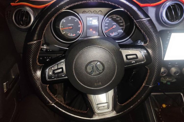 Used BAIC Off-Road BJ40 2018 40L 2.0T Manual Diesel Four-Wheel Drive Prestige Edition Steering Wheel