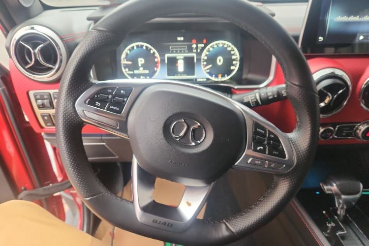 Used BAIC Off-Road BJ40 2018 PLUS 2.3T Automatic Four-Wheel Drive Flagship Version China V Emission Standard Steering Wheel